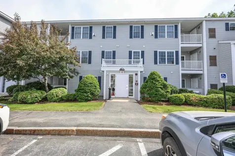 4 Crestview Circle Londonderry NH 03053