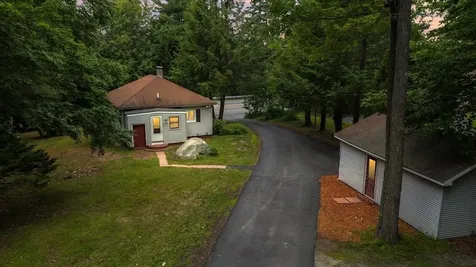 1615 Hooksett Road Hooksett NH 03106