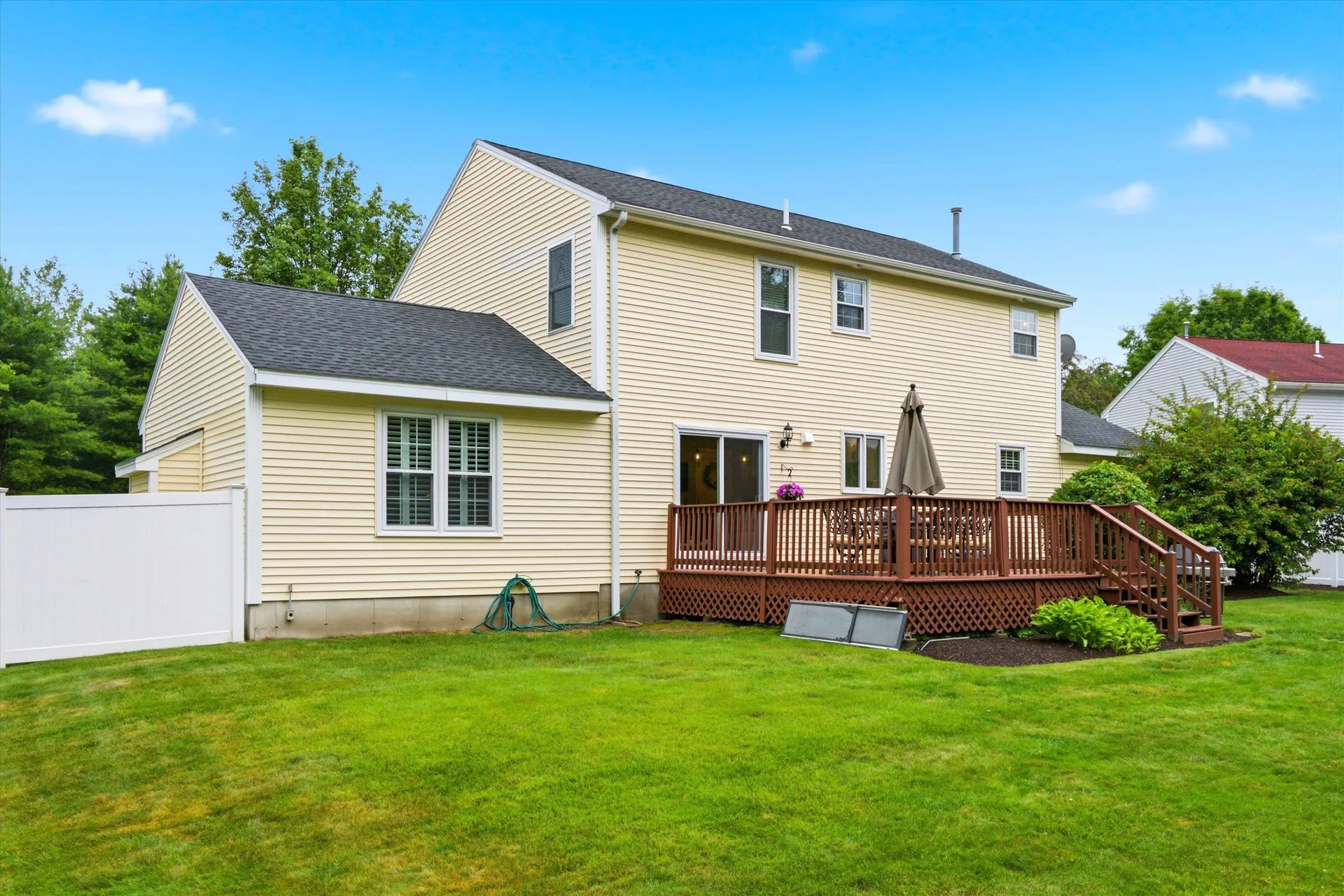 69 Mallard Point Road Merrimack NH 03054