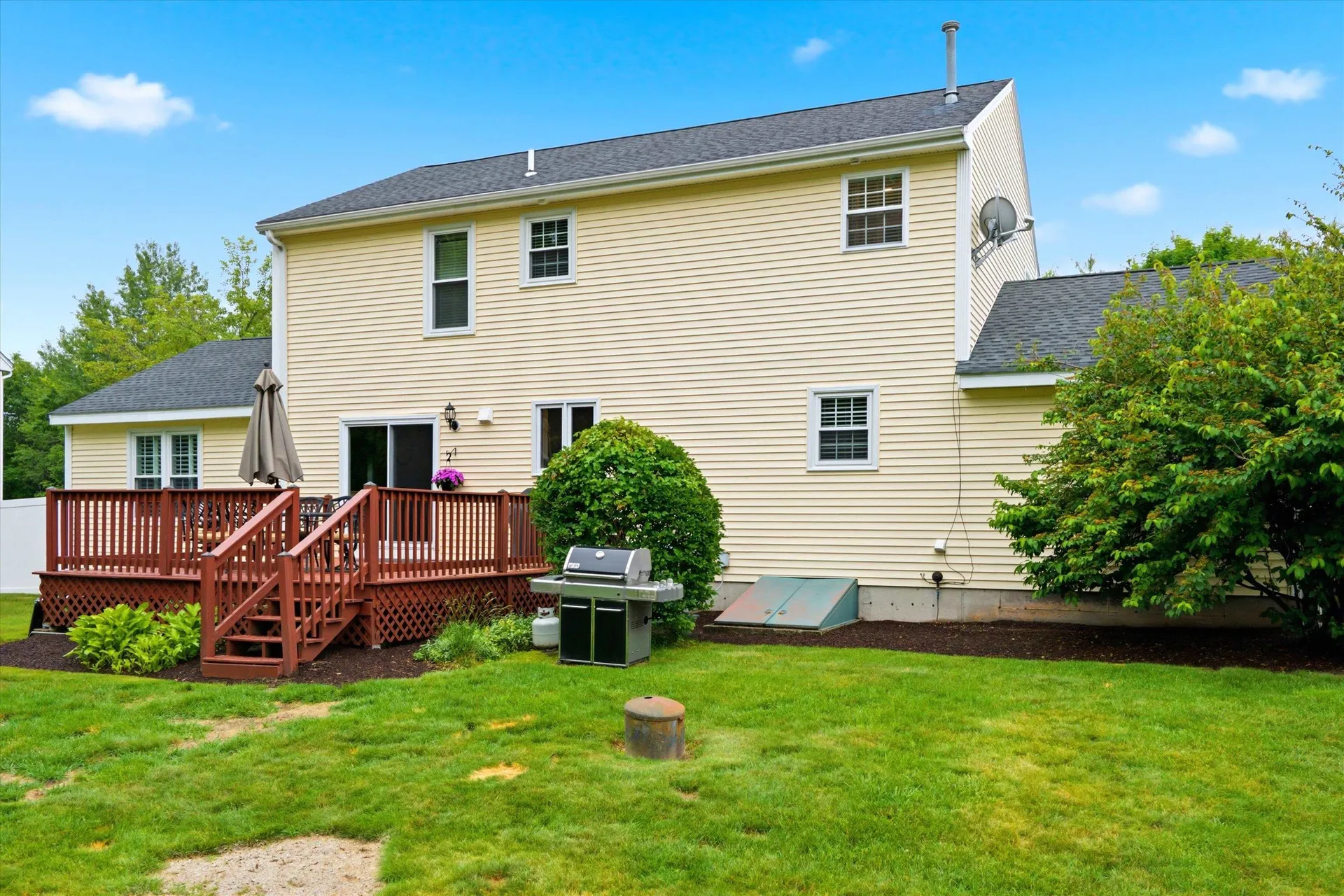 69 Mallard Point Road Merrimack NH 03054