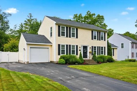 69 Mallard Point Road Merrimack NH 03054