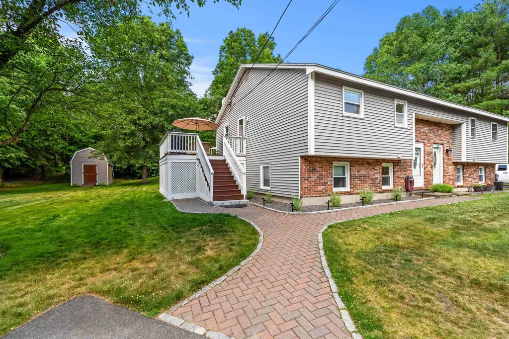 34 Tallant Road Pelham NH 03076