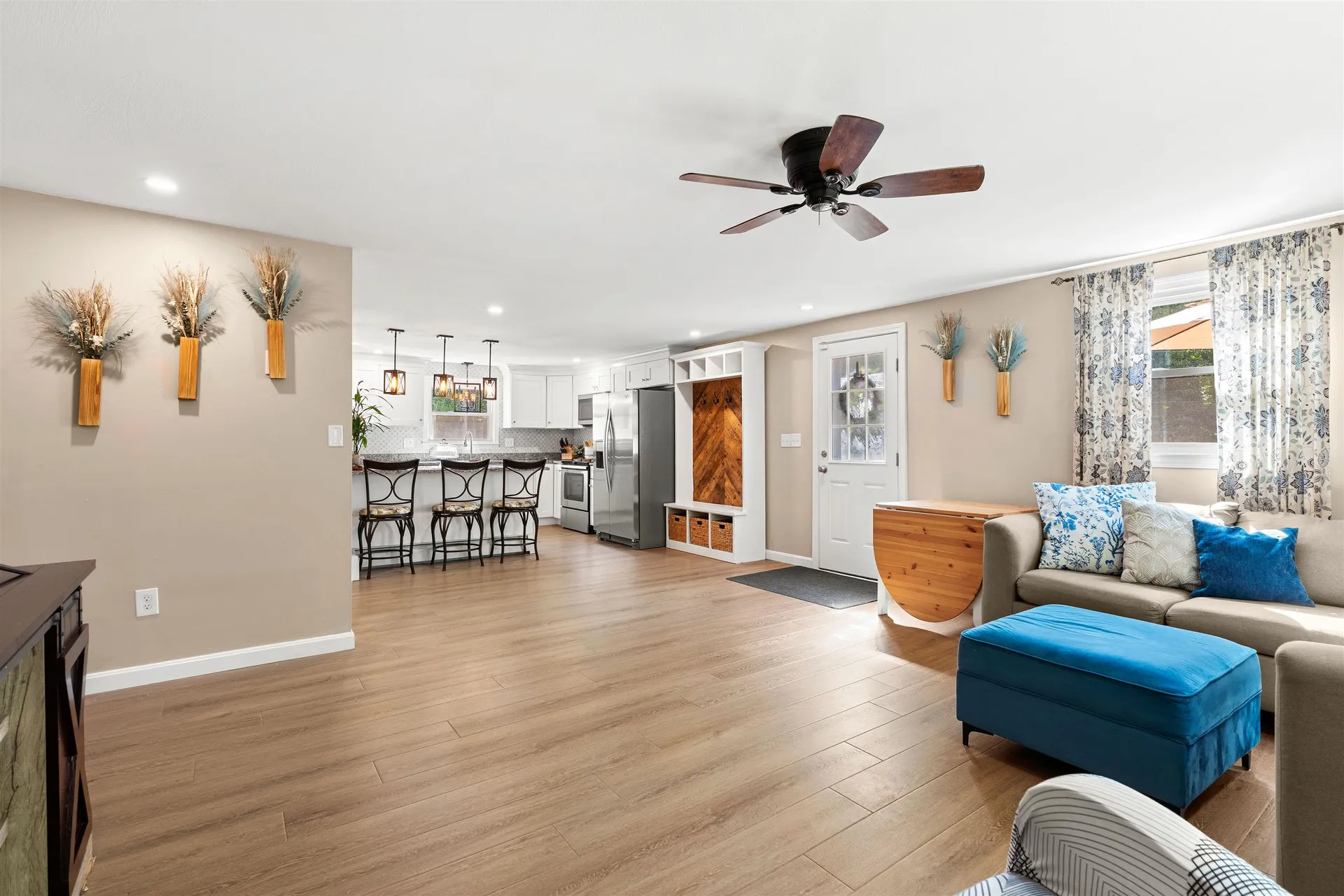 34 Tallant Road Pelham NH 03076