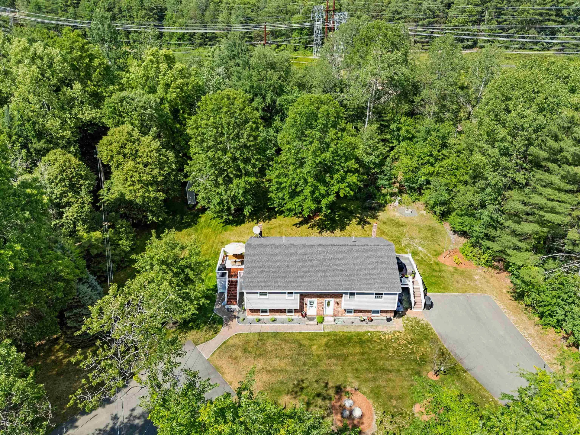 34 Tallant Road Pelham NH 03076