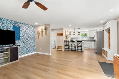 34 Tallant Road Pelham NH 03076