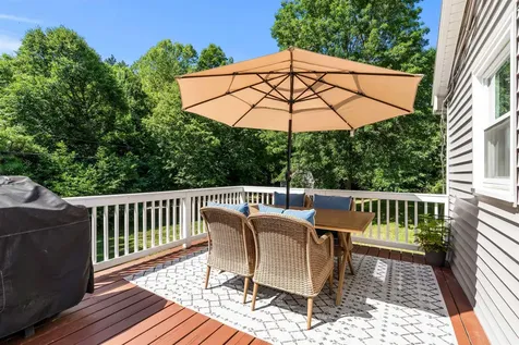 34 Tallant Road Pelham NH 03076