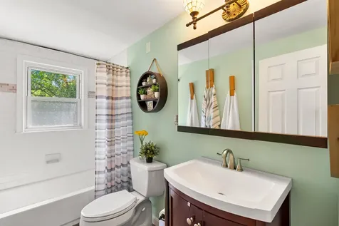 34 Tallant Road Pelham NH 03076