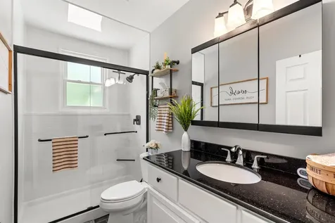 34 Tallant Road Pelham NH 03076