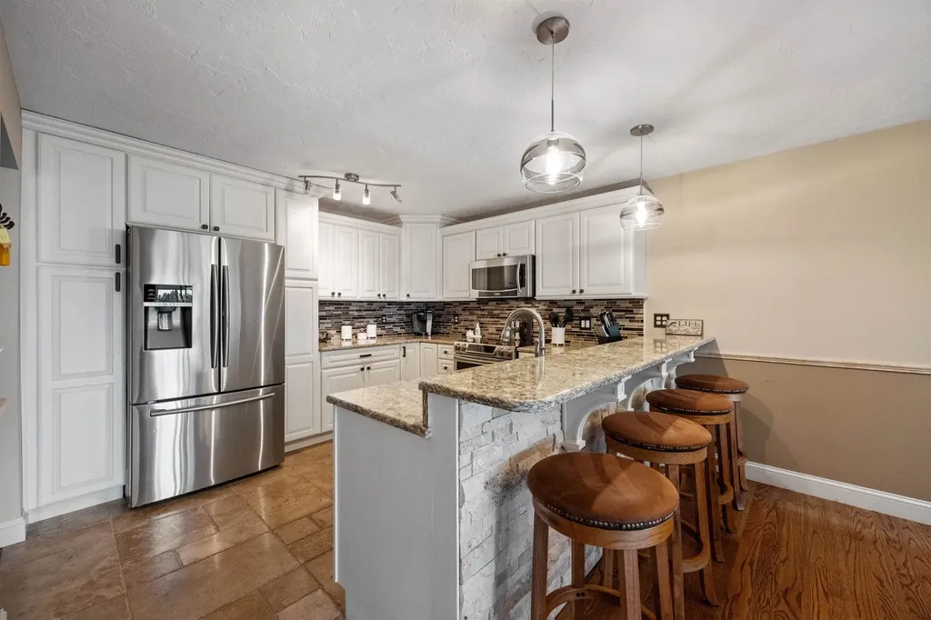 4 Portside Drive Moultonborough NH 03254