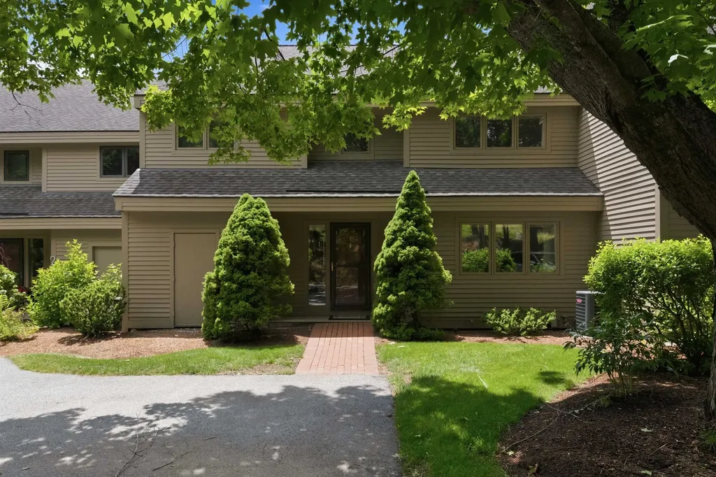 4 Portside Drive Moultonborough NH 03254