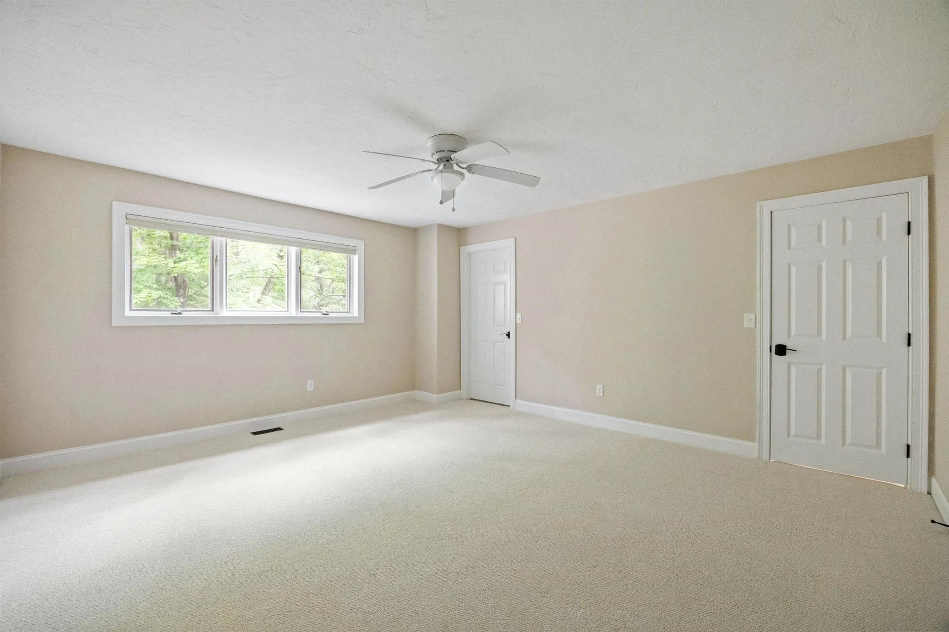 4 Portside Drive Moultonborough NH 03254
