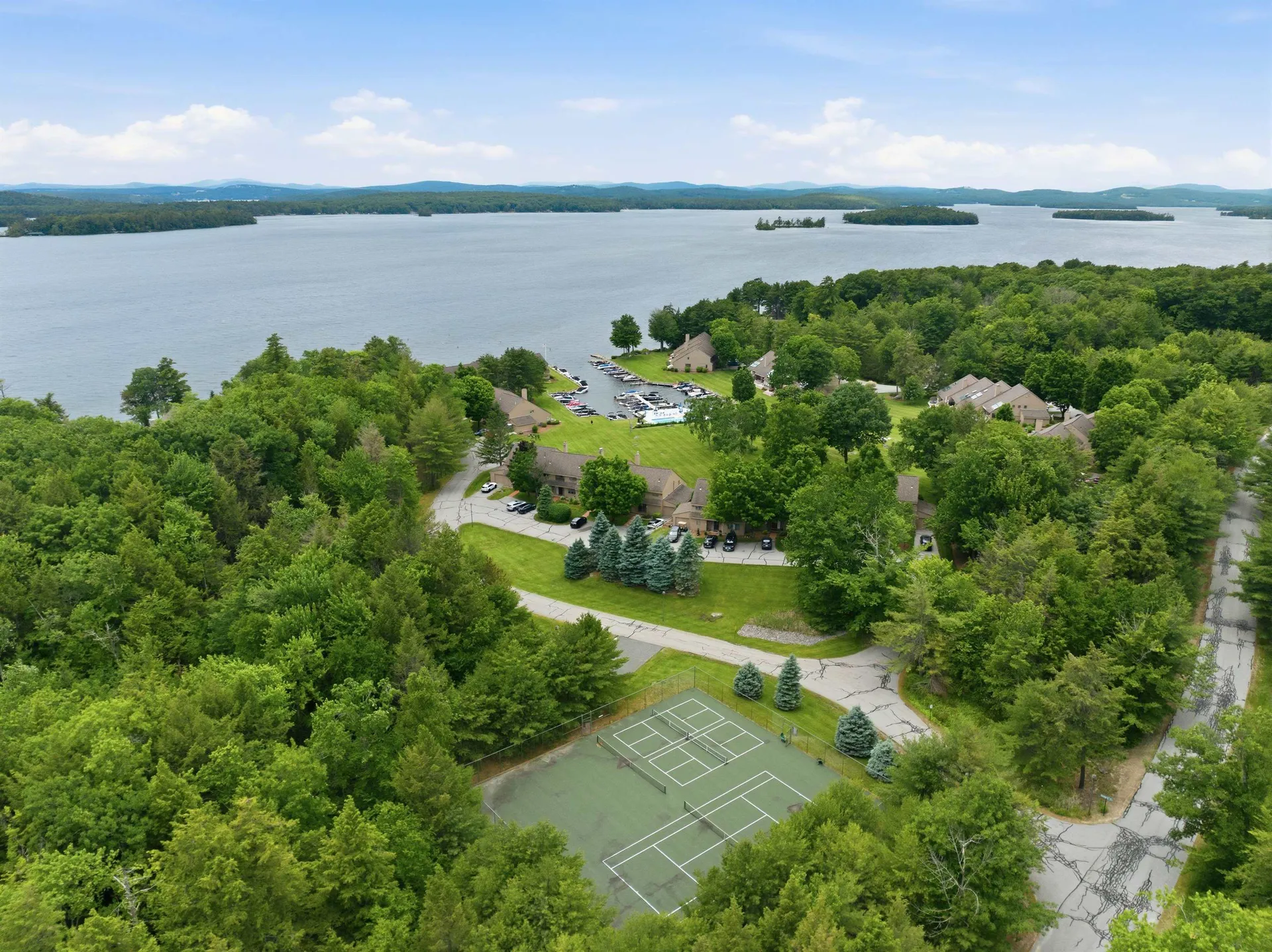 4 Portside Drive Moultonborough NH 03254