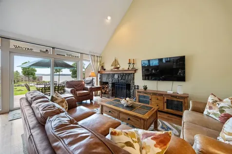 4 Portside Drive Moultonborough NH 03254