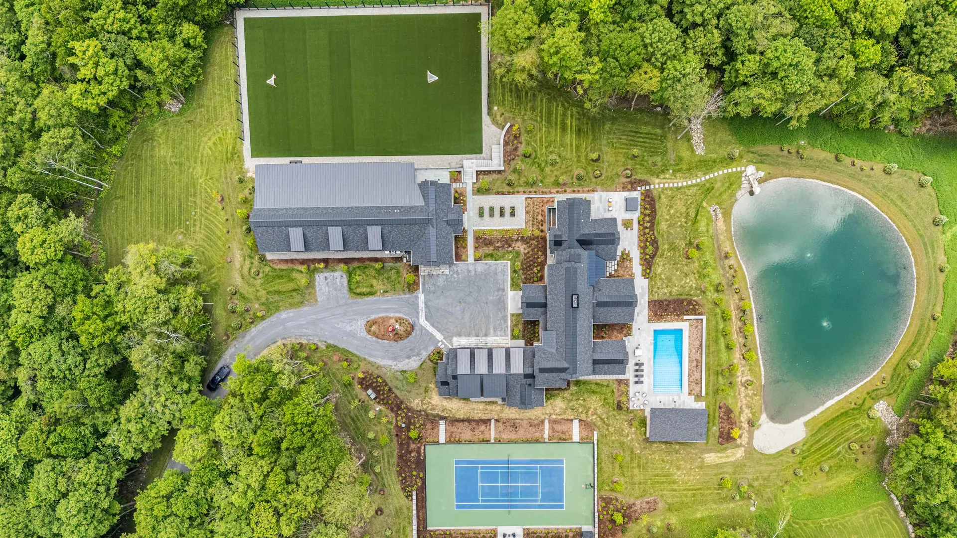 1084 Wade Pasture Road Stowe VT 05672-5259