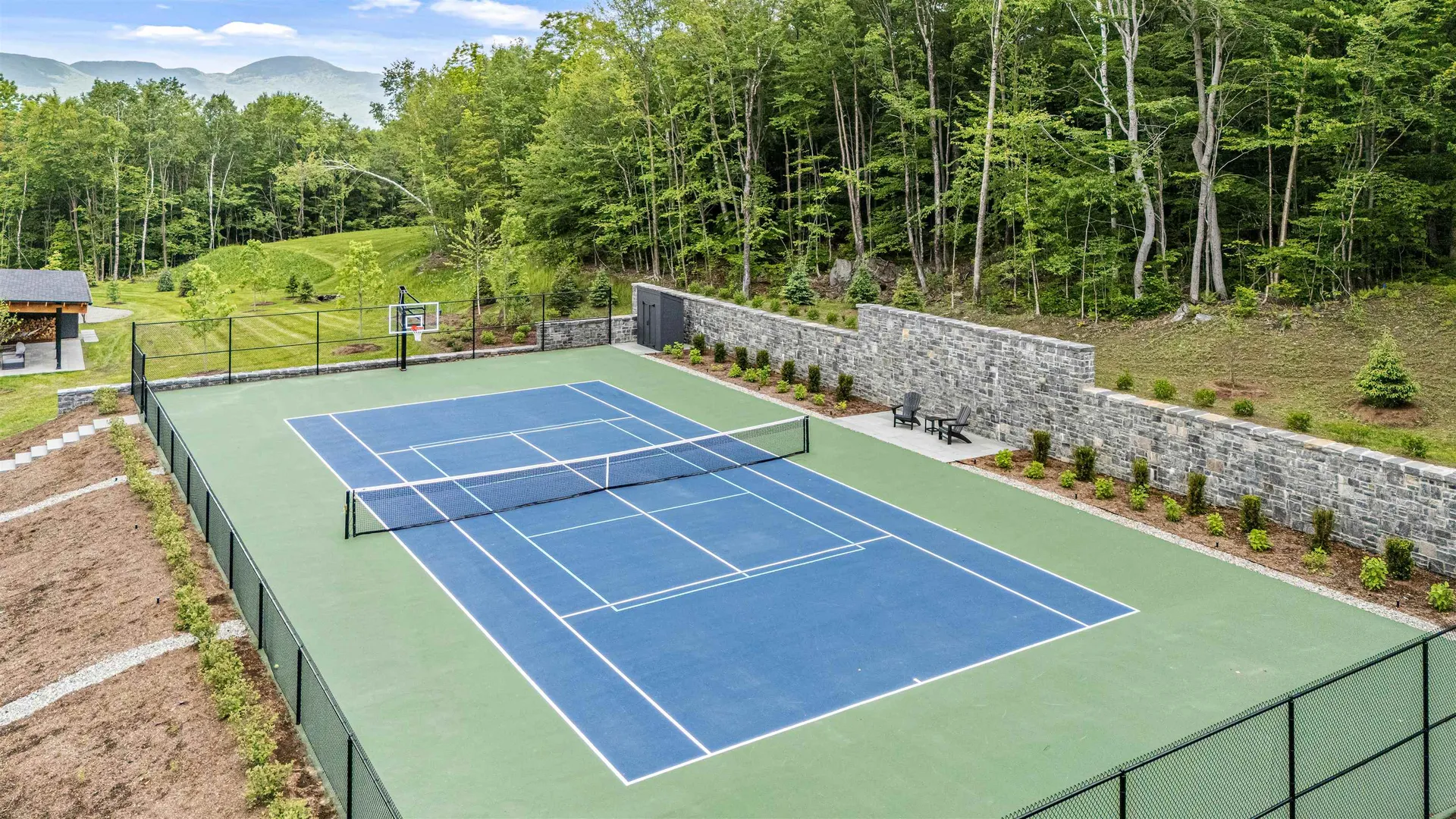 1084 Wade Pasture Road Stowe VT 05672-5259