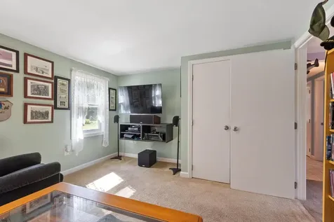 89 Townsend Road Mason NH 03048