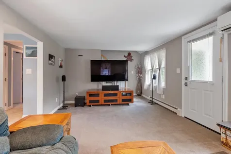 89 Townsend Road Mason NH 03048