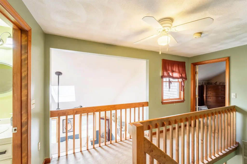 1-A Karen Lane Londonderry NH 03053