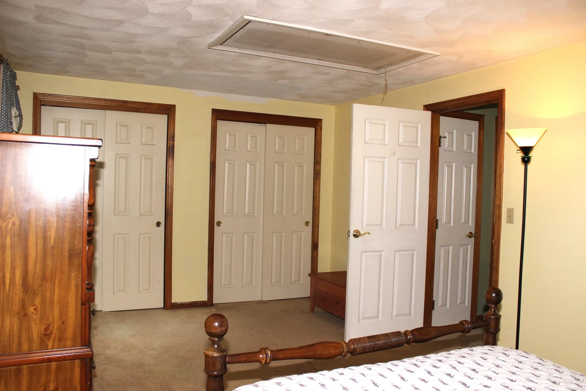 1-A Karen Lane Londonderry NH 03053