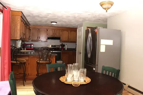 1-A Karen Lane Londonderry NH 03053