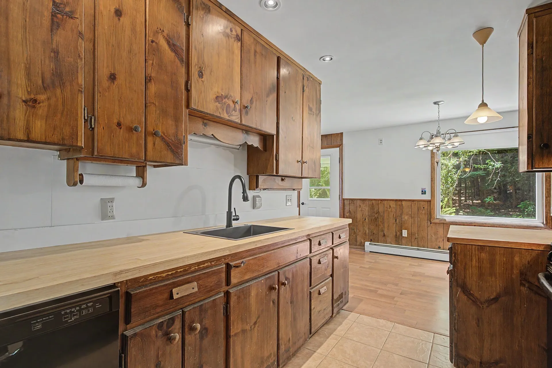 42 Sherburne Road Lee NH 03861