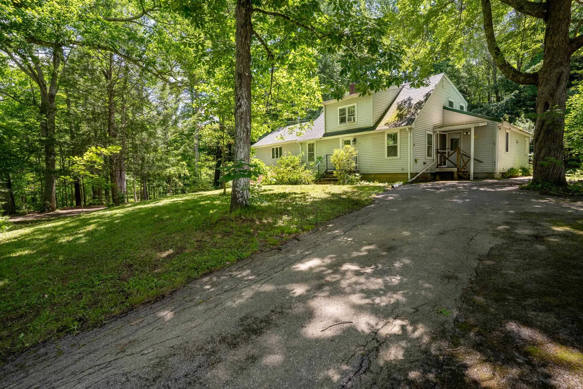 42 Sherburne Road Lee NH 03861