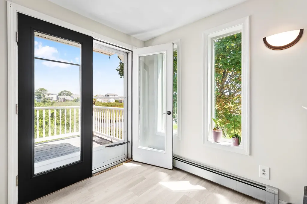 5 Viking Street Hampton NH 03842