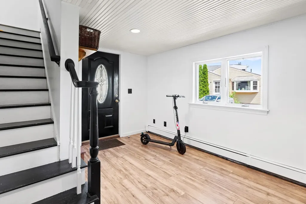 5 Viking Street Hampton NH 03842