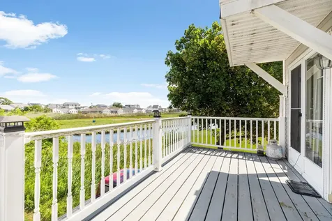 5 Viking Street Hampton NH 03842
