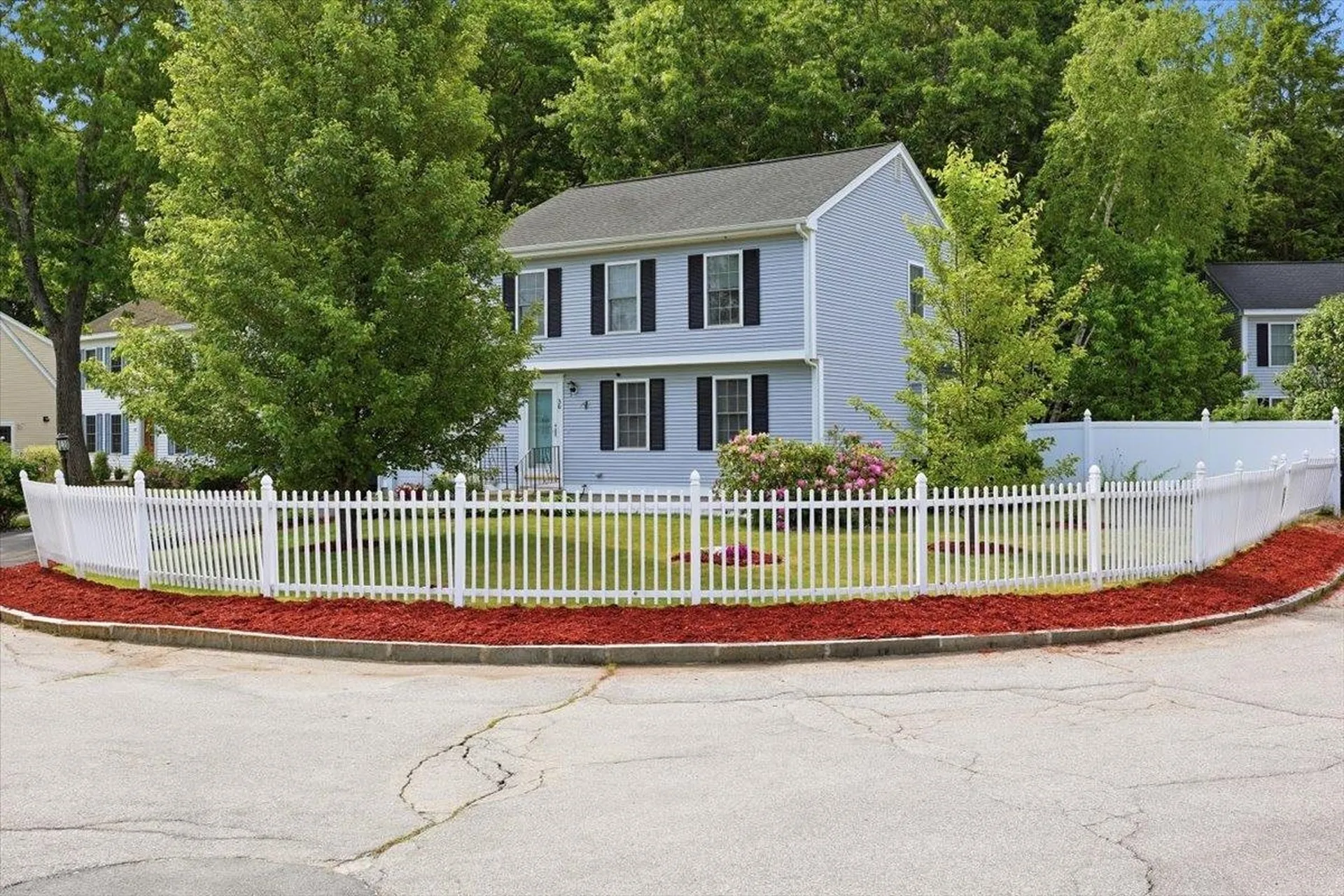 36 Wildwood Street Manchester NH 03103