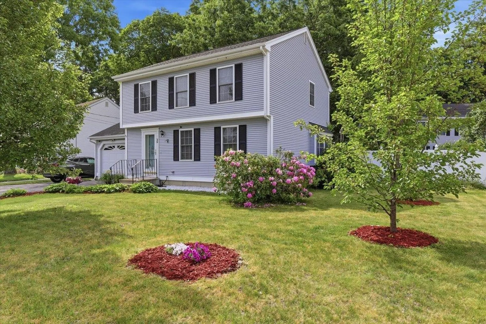 36 Wildwood Street Manchester NH 03103