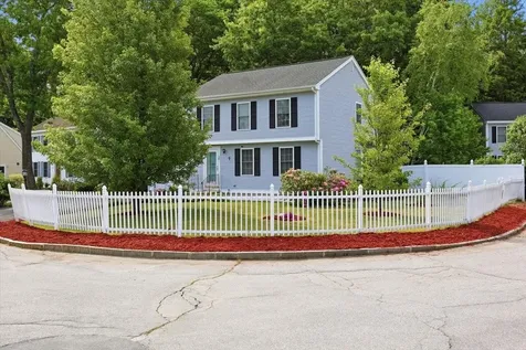 36 Wildwood Street Manchester NH 03103