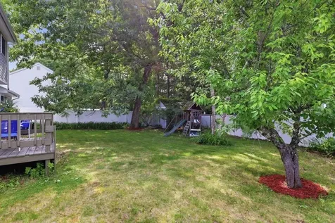 36 Wildwood Street Manchester NH 03103