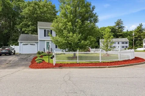 36 Wildwood Street Manchester NH 03103