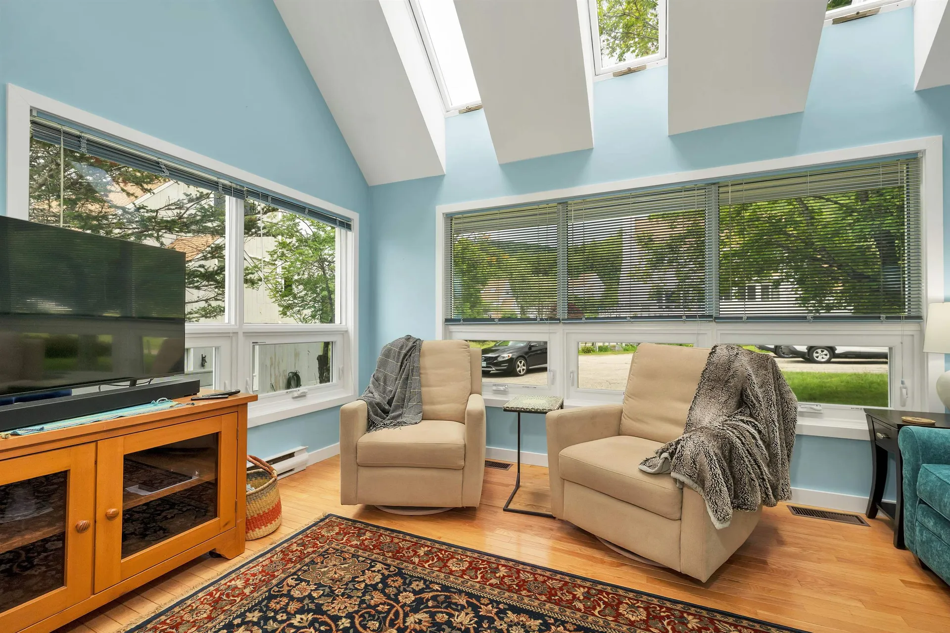 8 Ledgeview Way Plymouth NH 03264