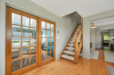 8 Ledgeview Way Plymouth NH 03264