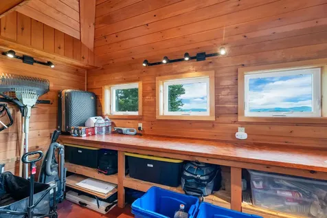 8 Ledgeview Way Plymouth NH 03264