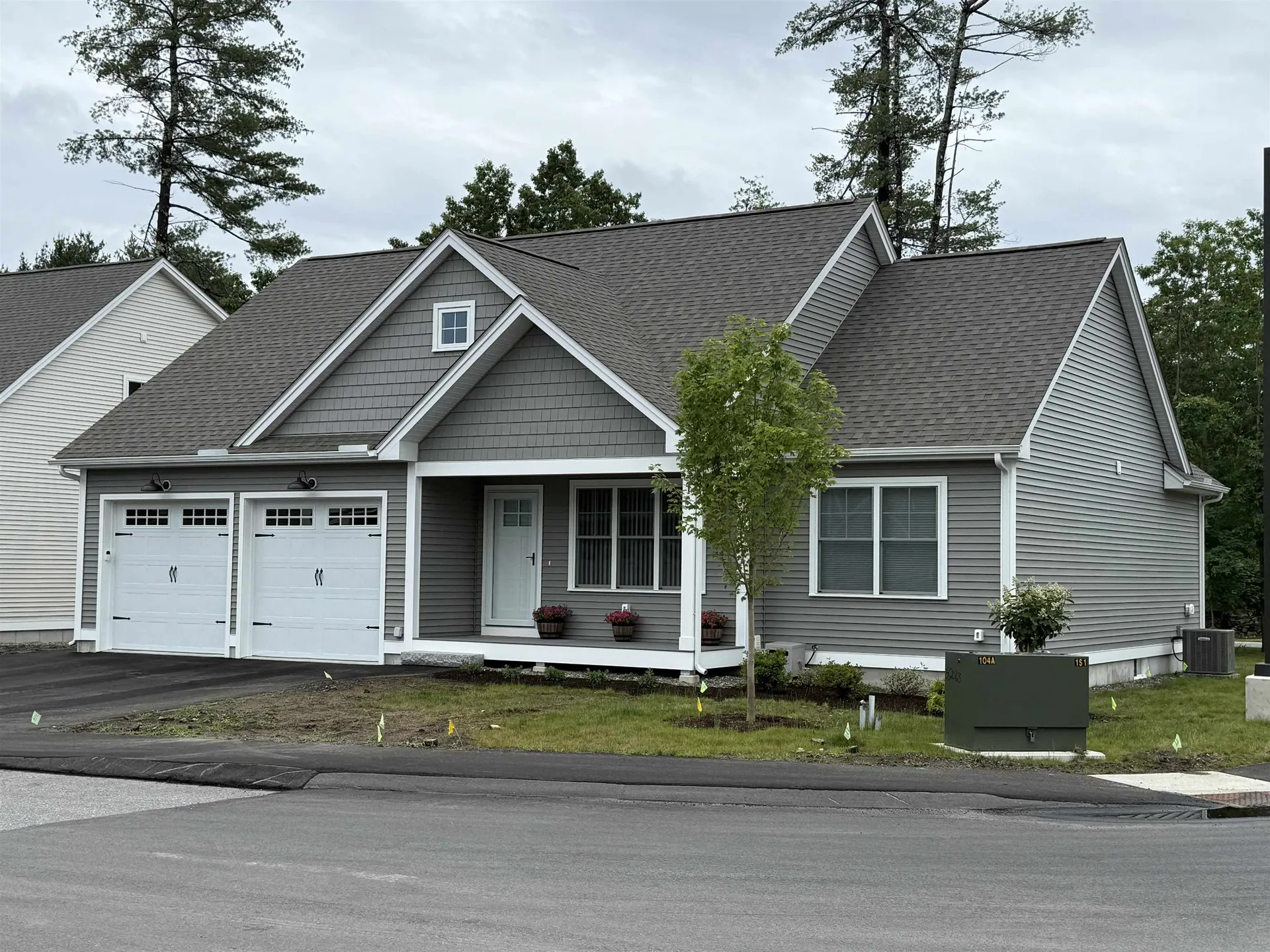 17 Wilderness Drive Nashua NH 03062