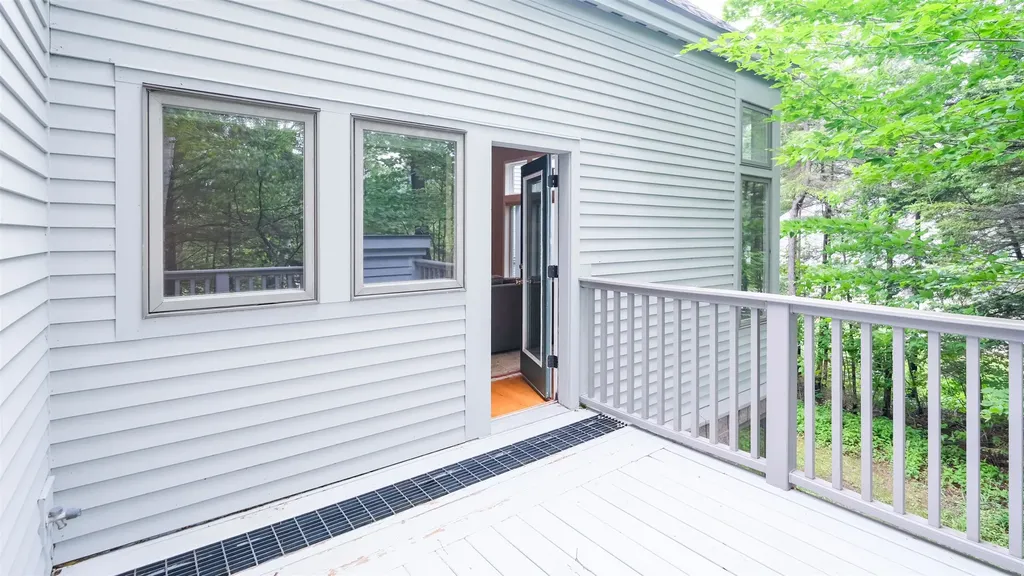 24 Ledgewood Road Ludlow VT 05149