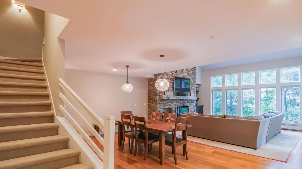 24 Ledgewood Road Ludlow VT 05149