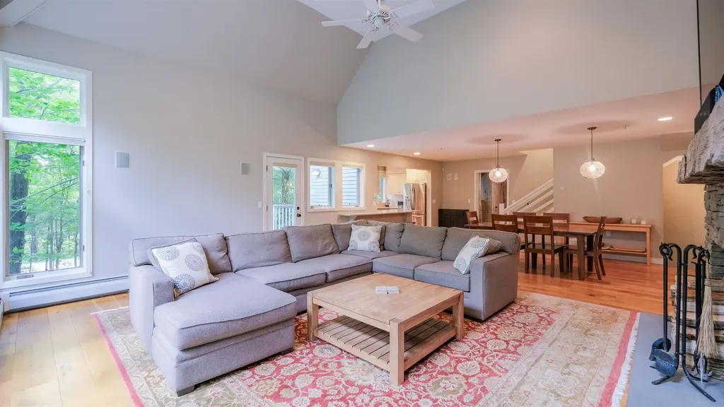 24 Ledgewood Road Ludlow VT 05149