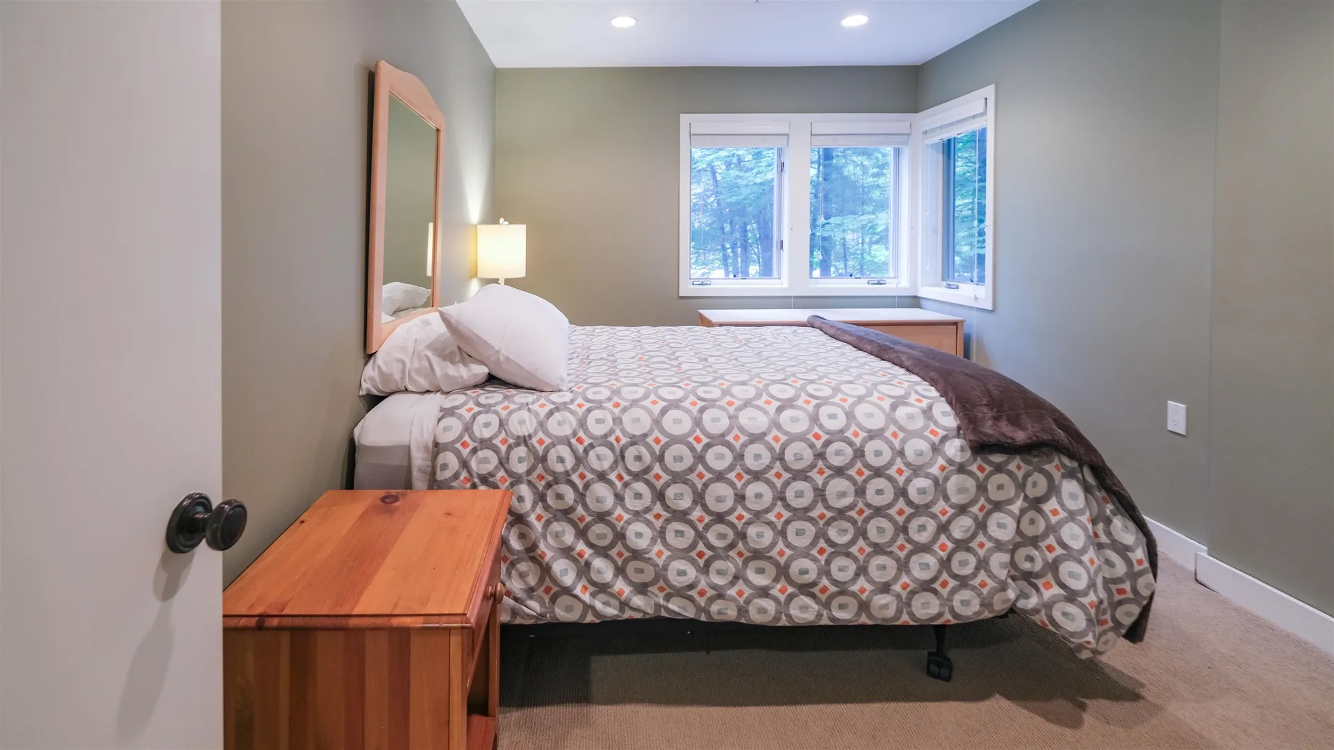 24 Ledgewood Road Ludlow VT 05149