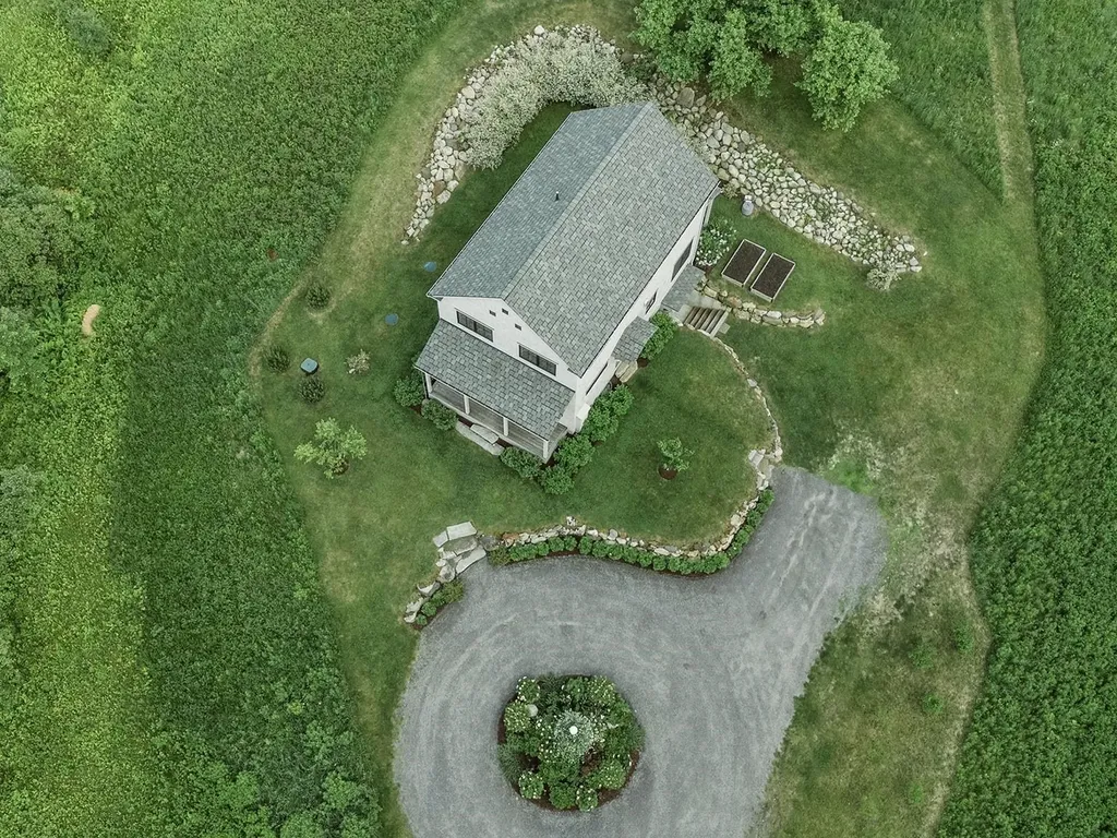 2035 Mountain Road Burke VT 05832