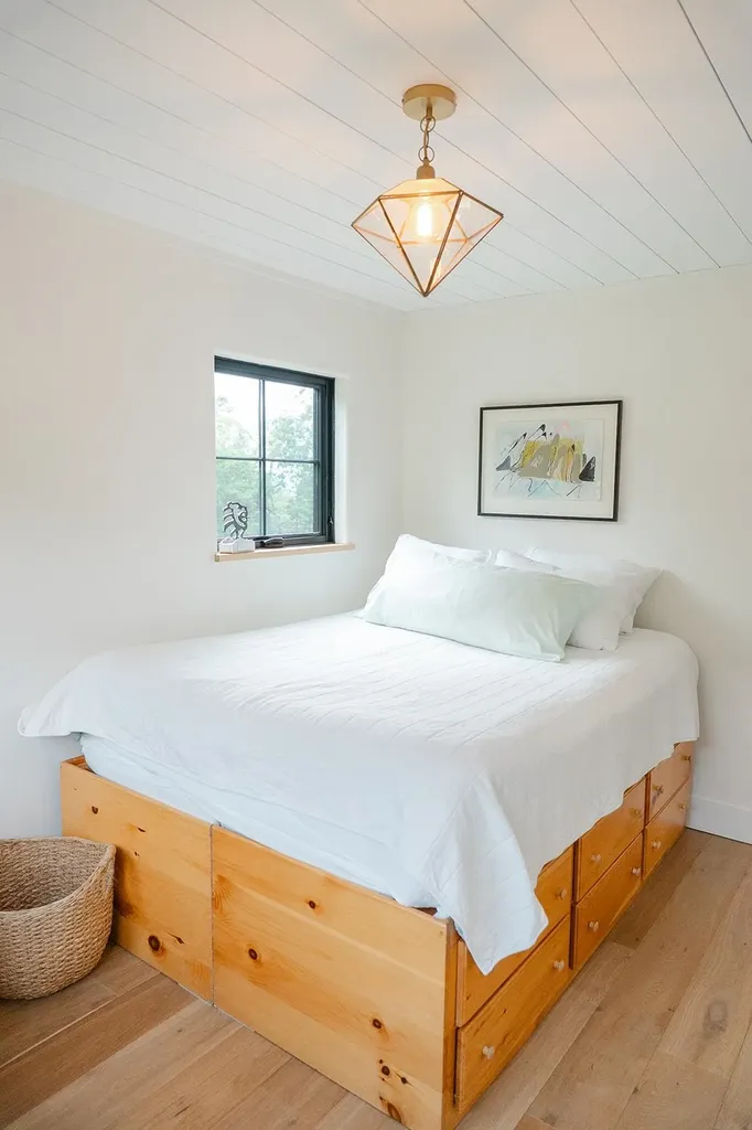 2035 Mountain Road Burke VT 05832