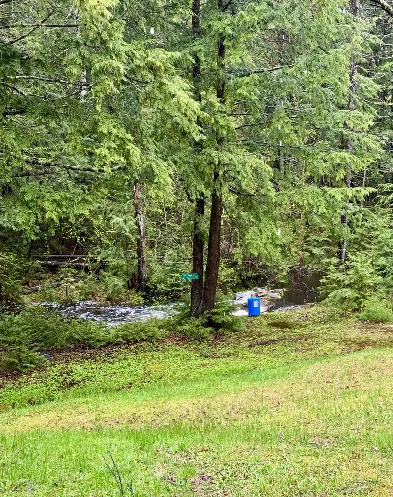 392 Dean Road Grafton NH 02340-0061