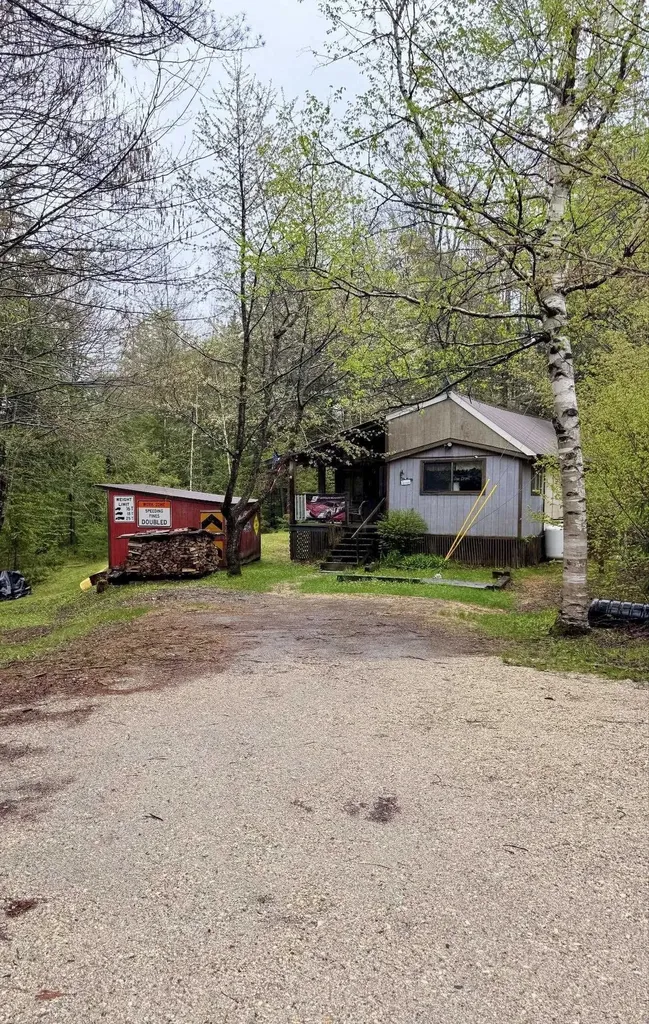 392 Dean Road Grafton NH 02340-0061