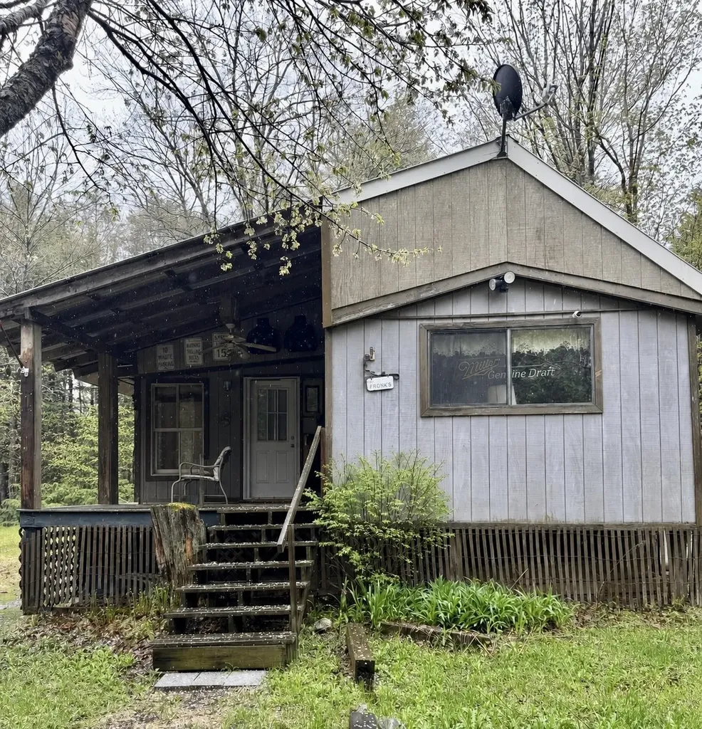 392 Dean Road Grafton NH 02340-0061
