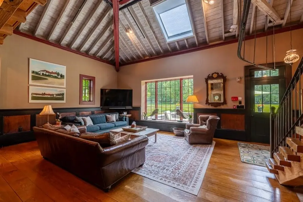 2236 River Road Manchester VT 05255