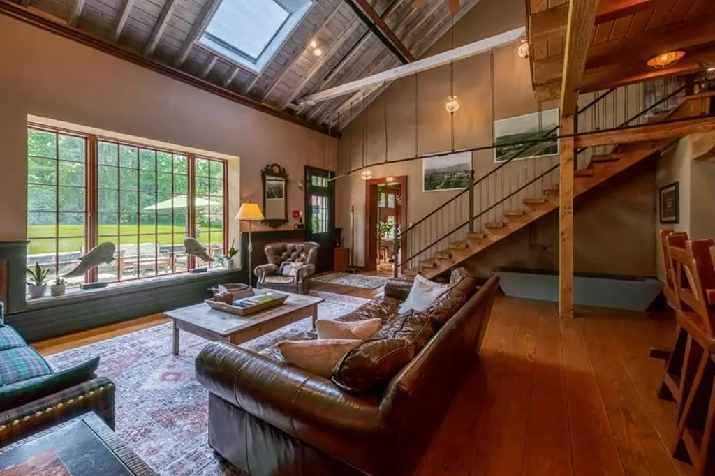 2236 River Road Manchester VT 05255