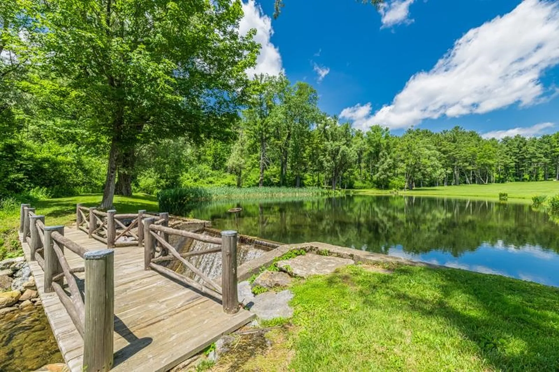 2236 River Road Manchester VT 05255
